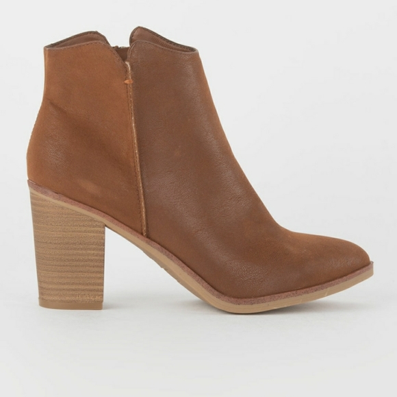 MIA Shoes - NEW MIA Patton Womens Short Boot NEW 8.5